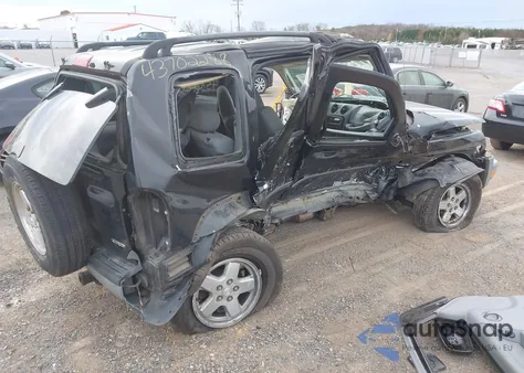 2005 Jeep Liberty Sport z USA, uszkodzony, nr VIN 1J4GL48555W583256